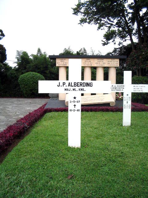 alberding.j.p.2005.jpg