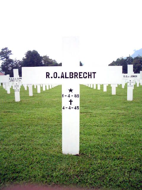 albrecht.r.o.2005.jpg