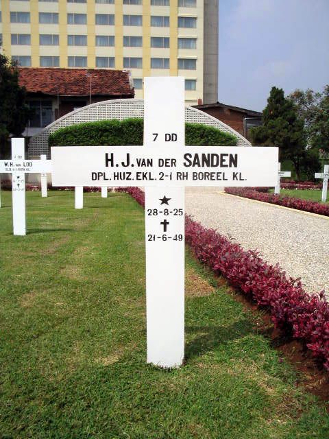sanden.v.der.h.j.2005.jpg