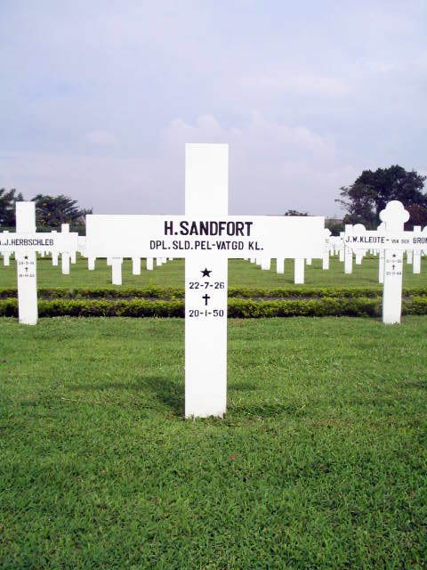 sandfort.h.2005.jpg