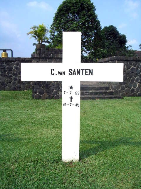 santen.van.c.2005.jpg