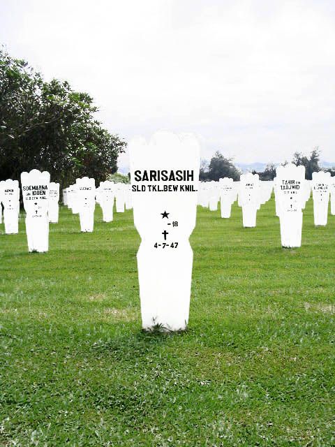 sarisasih.2005.jpg