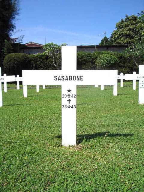 sasabone.2005.jpg