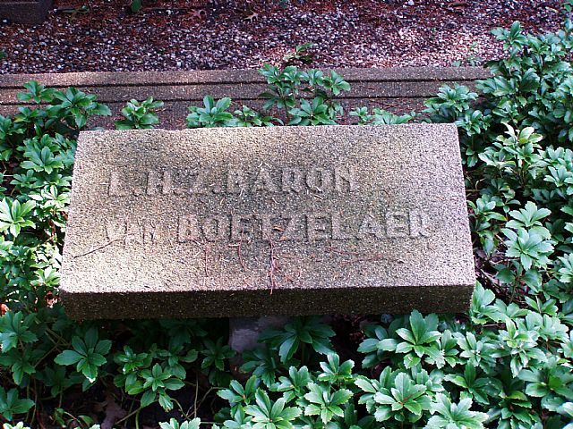 Boetzelaer L.H.Z. van, 2004.jpg