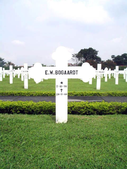 bogaardt.e.w.2005.jpg
