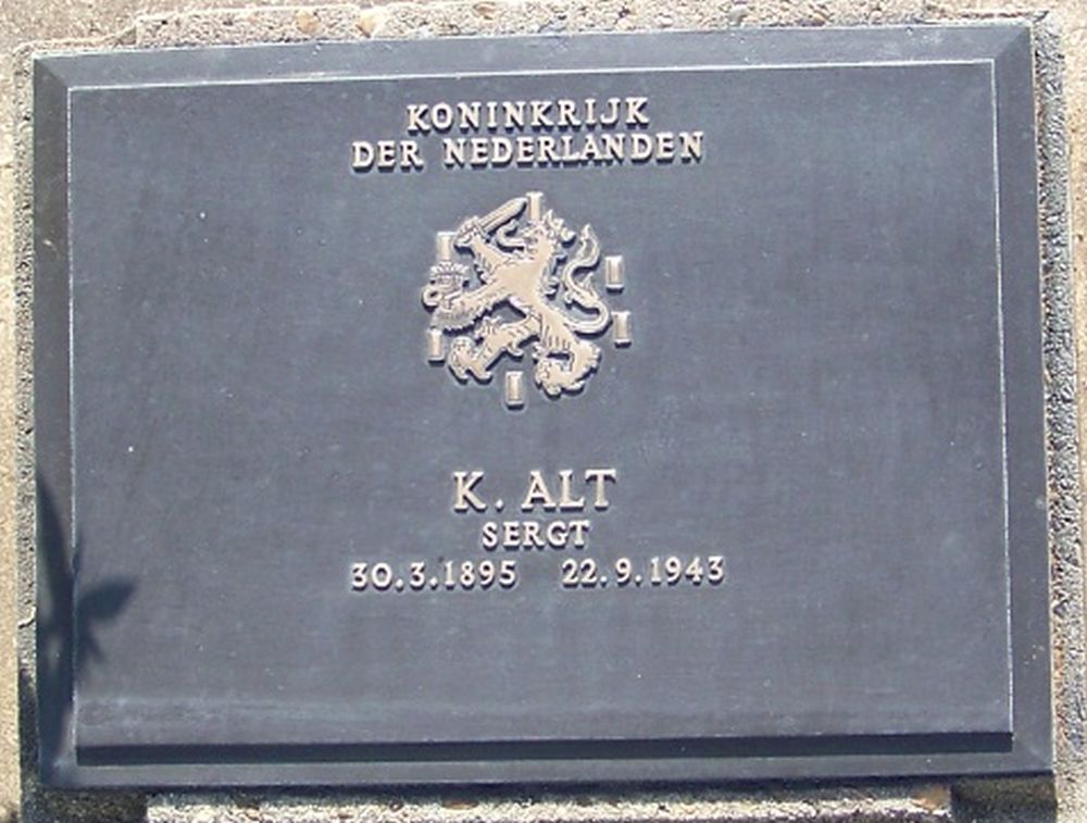 7. H. 27.JPG