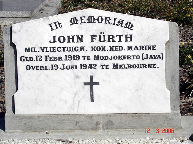 furth.j.2006.jpg