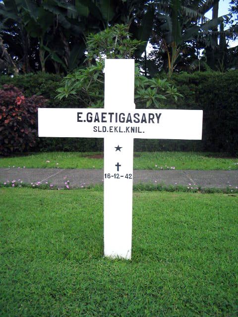 gaetigasary.e.2005.jpg