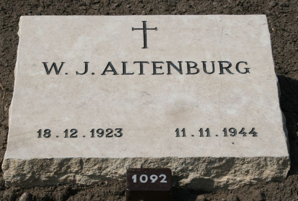 altenburg.w.j.2009.jpg