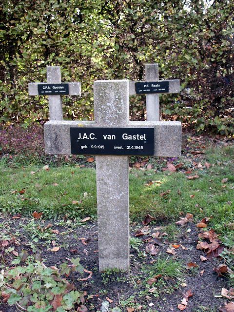 Gastel. J.A.C. van  2004.jpg