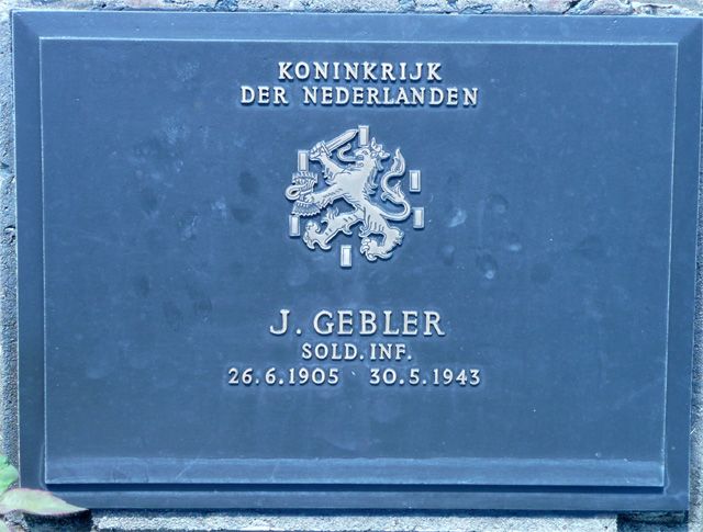 Gebler.J.2008.jpg