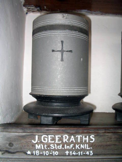 geeraths.j.2005.jpg