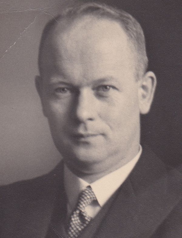Portretfoto G.K. Idema, foto familie.jpg