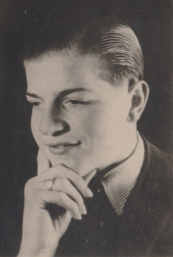 Portretfoto G. Steen.jpg
