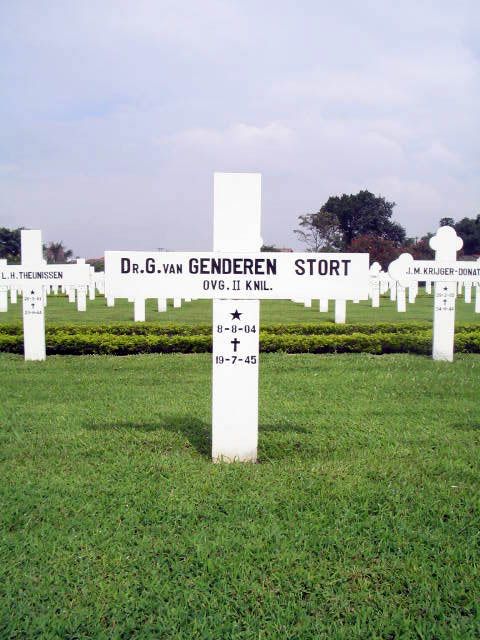 genderen stort.van.g.2005.jpg