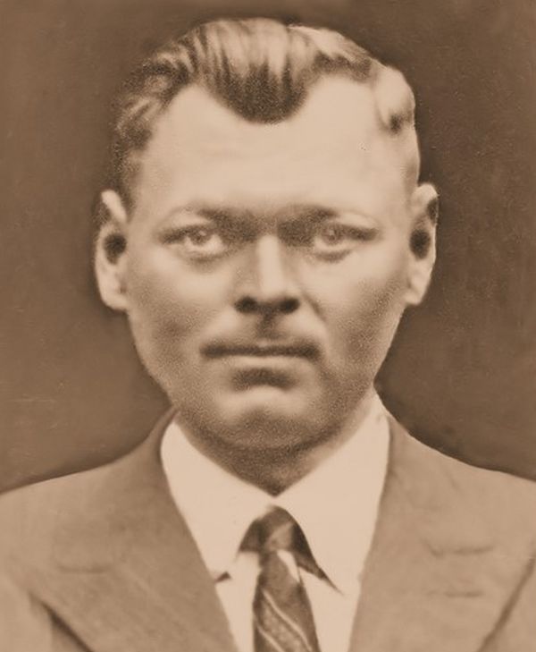 Portretfoto P. Venema.jpg