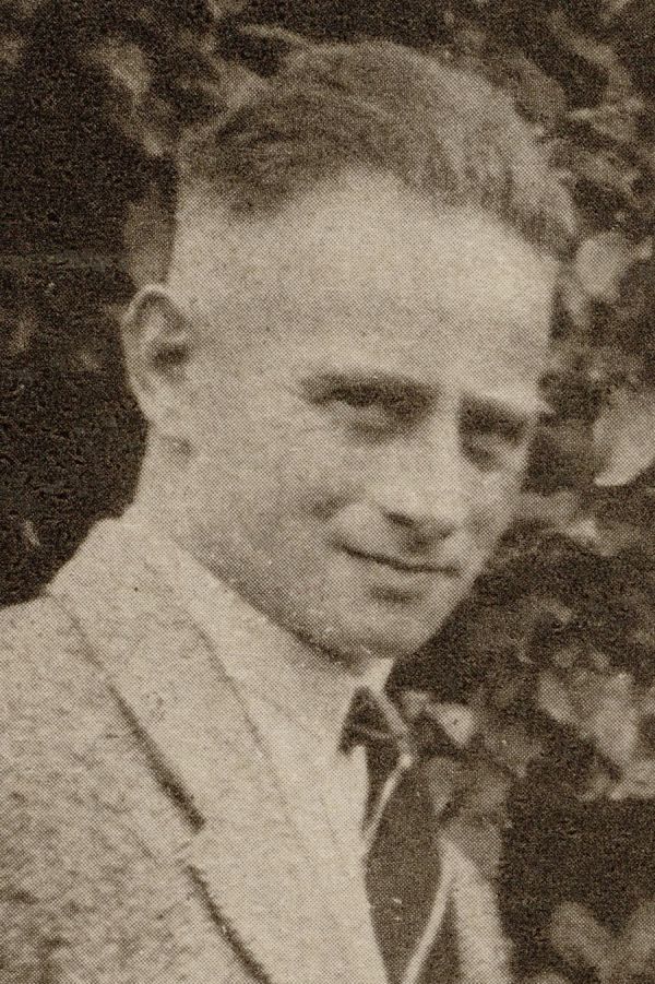 Portretfoto E. Hamburger, foto Nationaal Archief.jpg