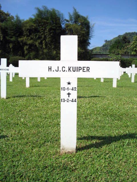 kuiper.h.j.c.2005.jpg