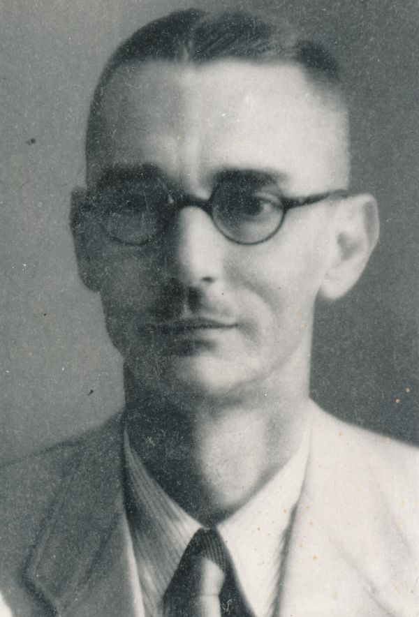 Portretfoto J.S. Bowles jr, foto familie.jpg