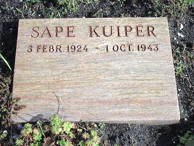 kuiper.s.2004.jpg