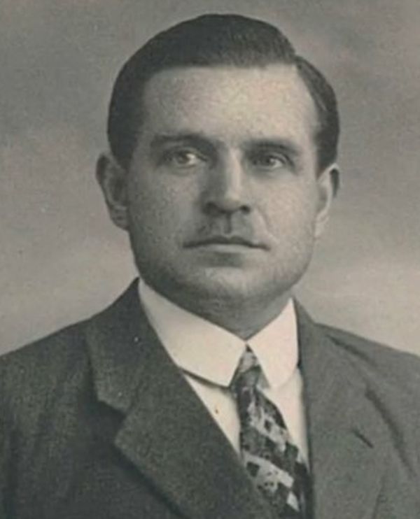 Portretfoto J.C. Bak, foto familie.jpg