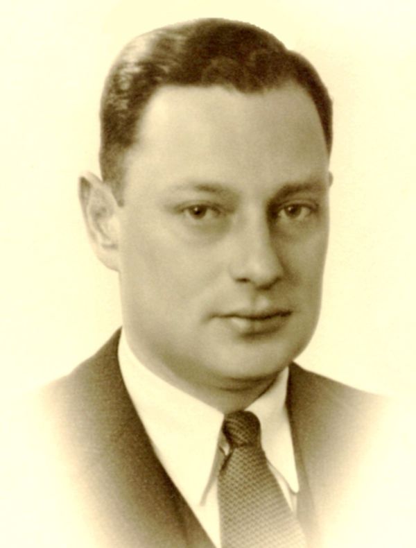 Portretfoto H. Greve, foto M. Pronk.jpg