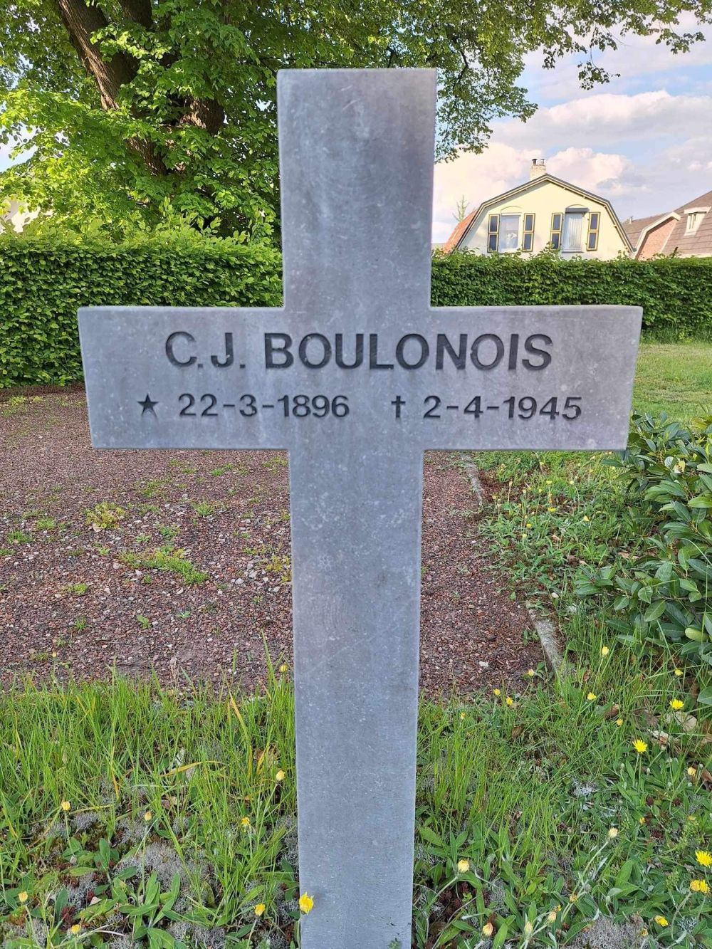 Graffoto C.J. Boulonois.jpg