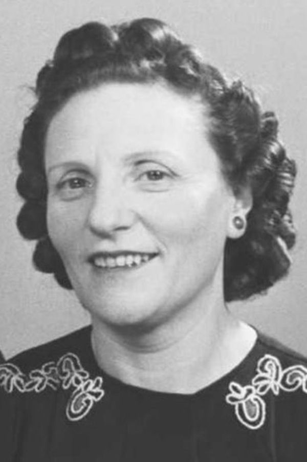 Portretfoto Rachel Kleerekoper-Vischjager, foto Annemie Wolff.jpg