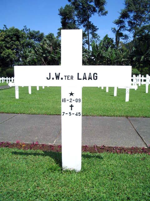 laag.ter.j.w.2005.jpg