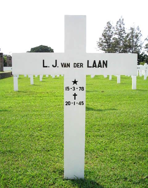 laan v der l.j.2004.jpg