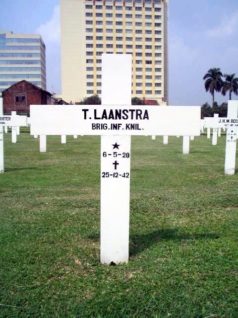 laanstra.t.2005.jpg