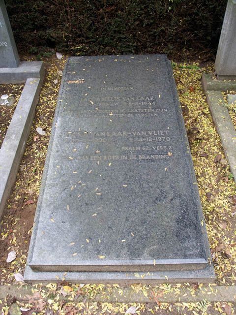 Laar.J.M.van.2004.jpg