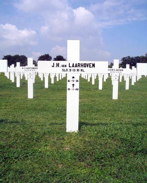 laarhoven.van.j.h.2005.jpg