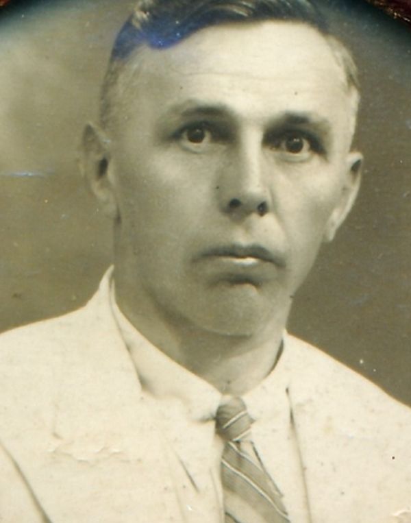 Portretfoto M. Nobel, foto familie.jpg