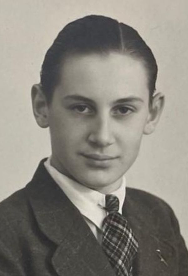 Portretfoto C.J. Camfferman, foto familie.jpg