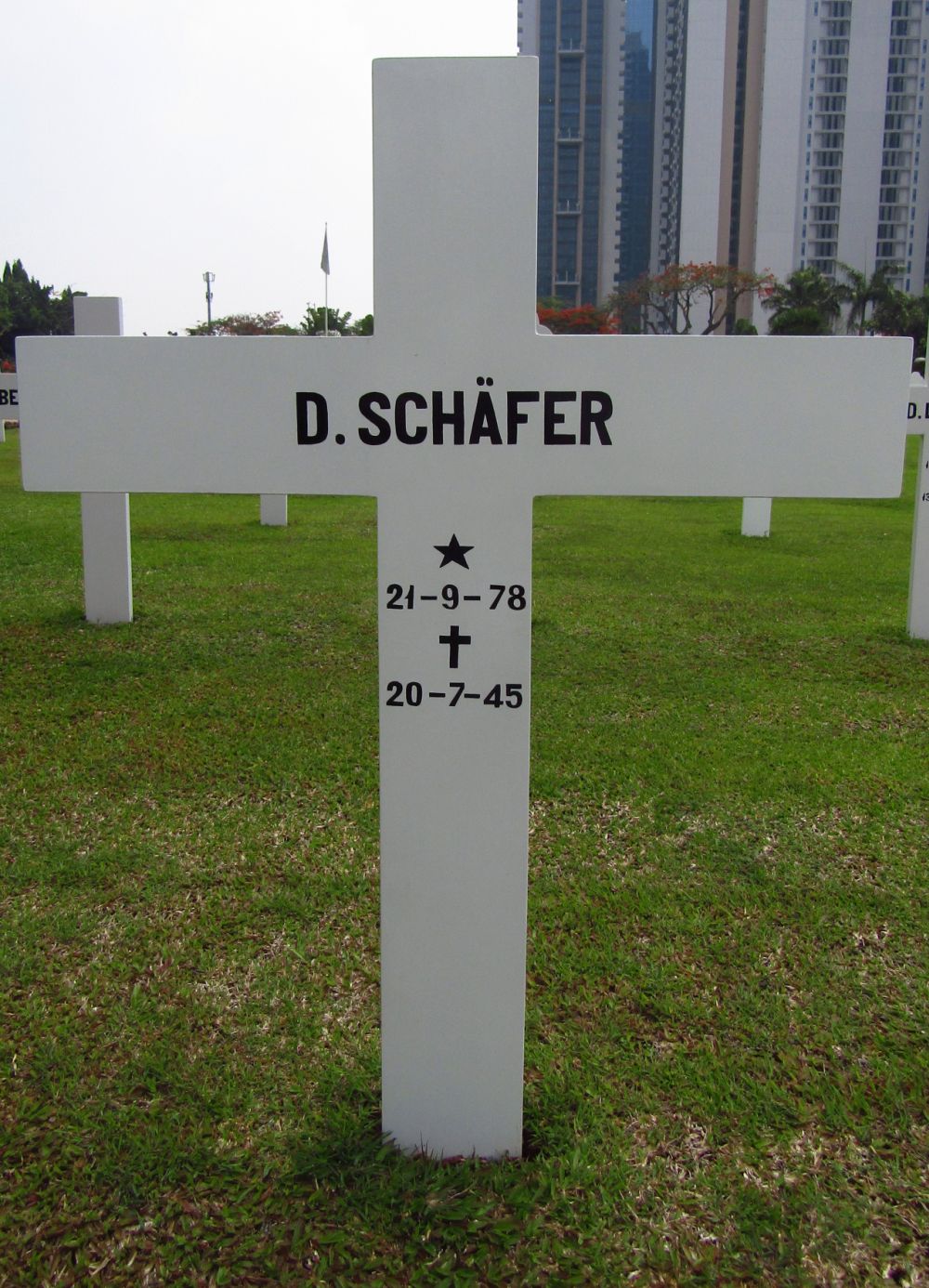 D. Schafer.JPG