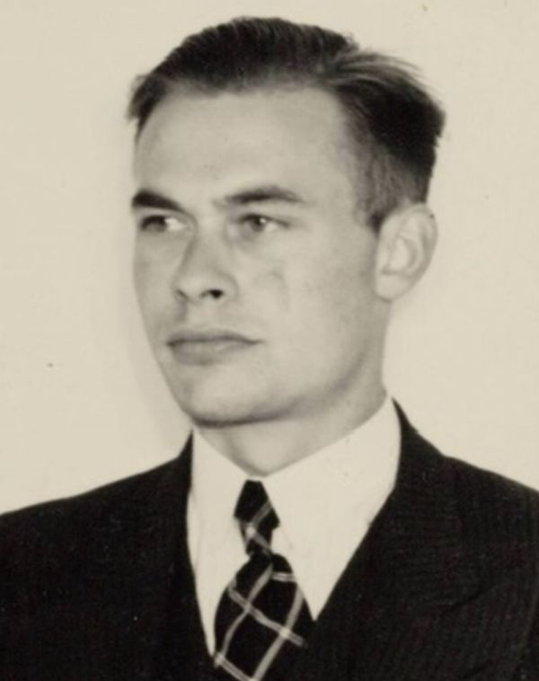 Portretfoto G. den Boon, foto Nationaal Archief.jpg