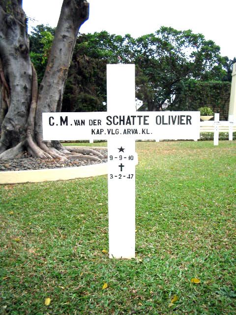 schatte.olivier.v.der.c.m.2005.jpg