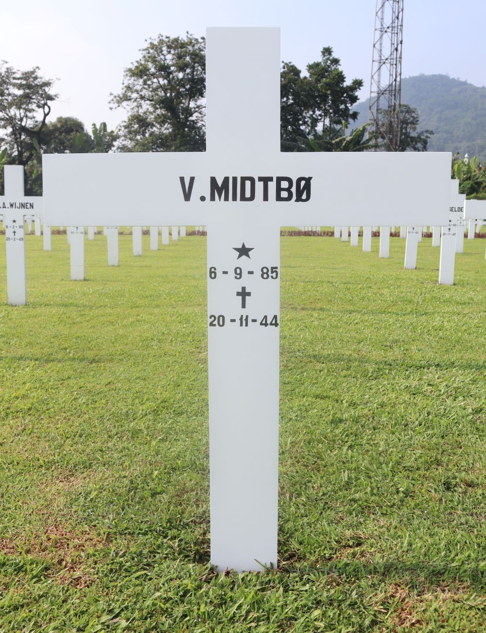 Graffoto V. Midtbo