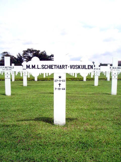 schiethart.voskuilen.m.m.l.2005.jpg