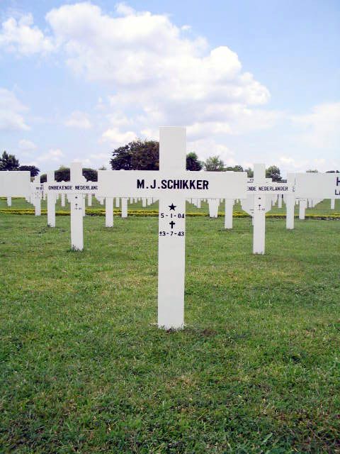 schikker.m.j.2005.jpg