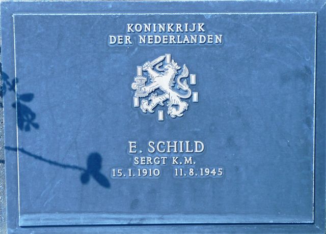 Schild.E.2008.jpg