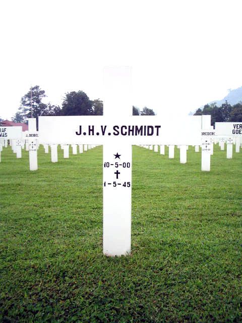 schmidt.j.h.v.2005.jpg
