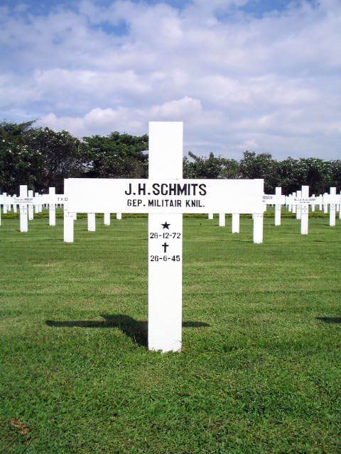 schmits.j.h.2005.jpg