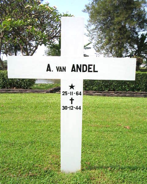 ANDEL VAN  A.2004.JPG