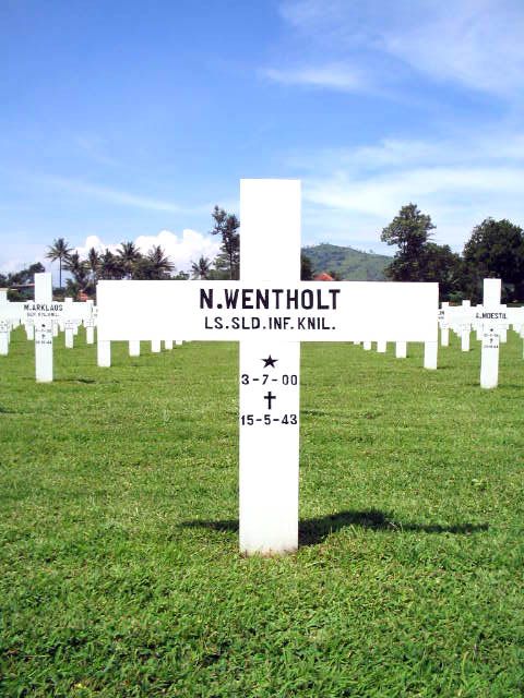 wentholt.n.2005.jpg