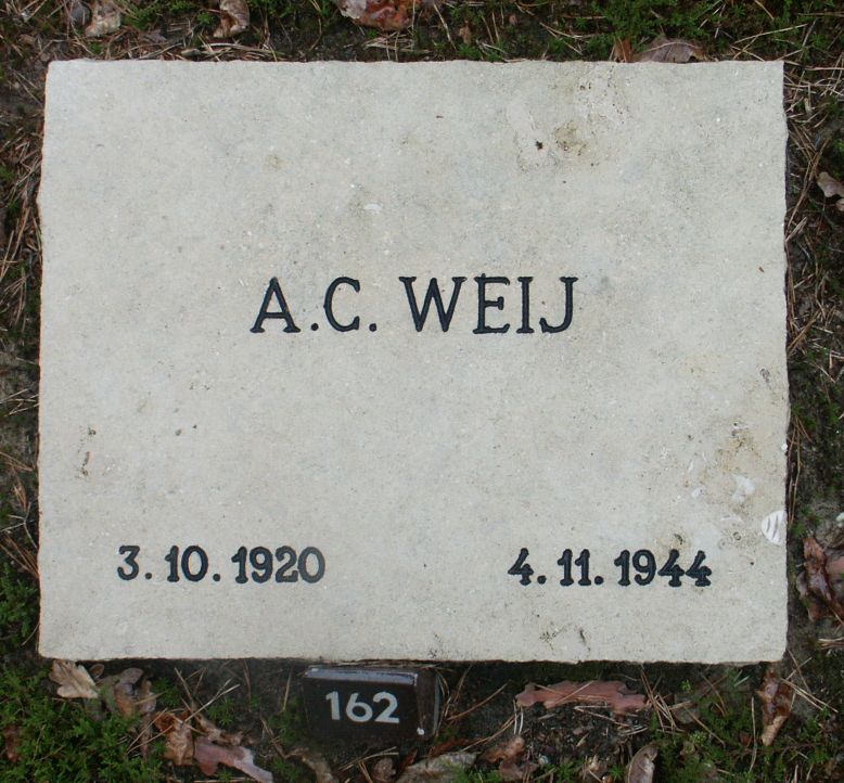 weij.a.c.jpg