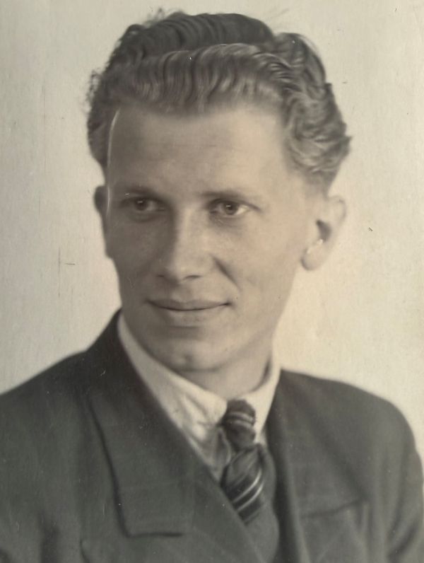 Portretfoto A.F. den Drijver, foto familie
