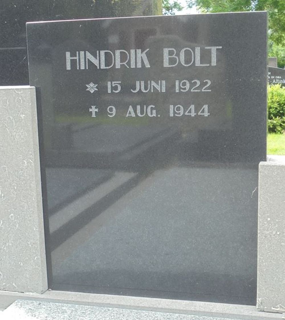 bolt.JPG