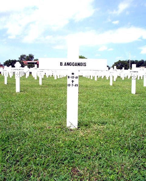 anggannois.b.2005.jpg